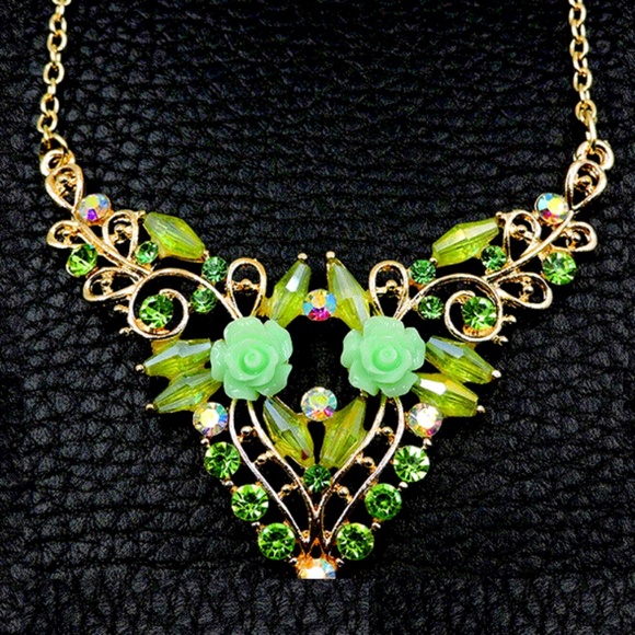 Green Crystal Rhinestone Enamel Floral Choker -Finely Detailed Necklace NWOT - Picture 1 of 9